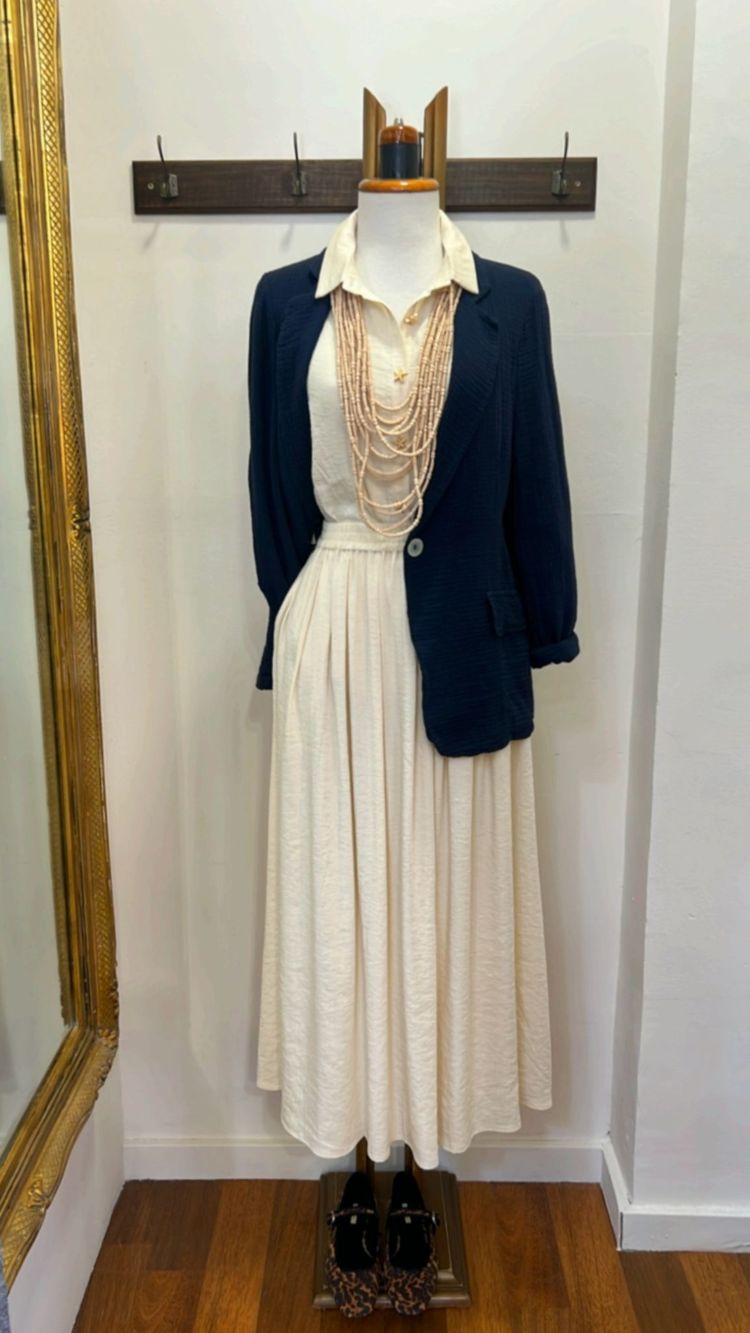 blusa con estrellas crema