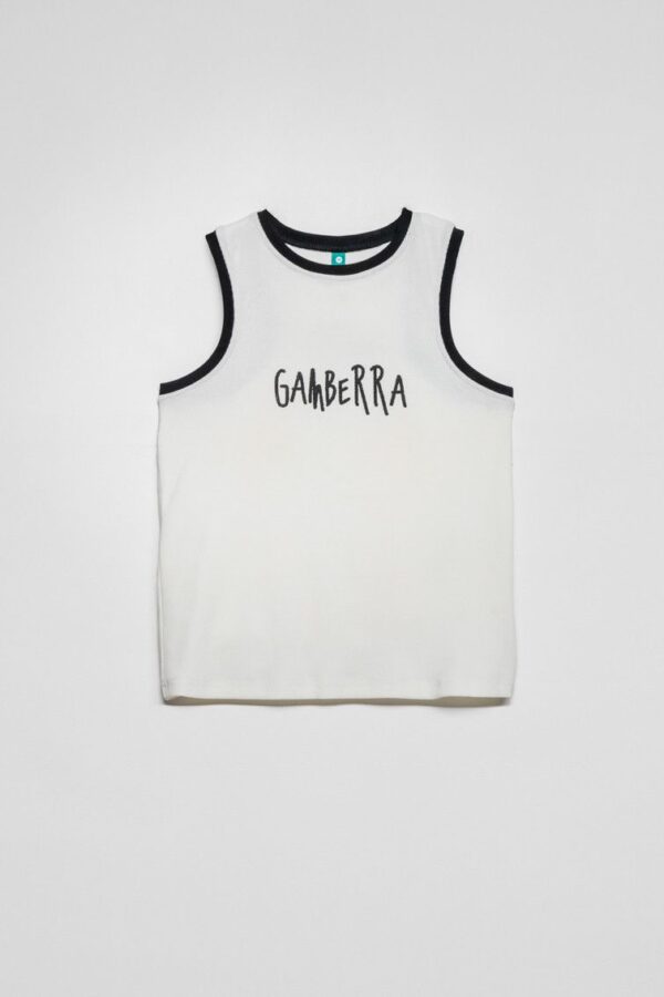 Gamberra: Salada y un poco picante.