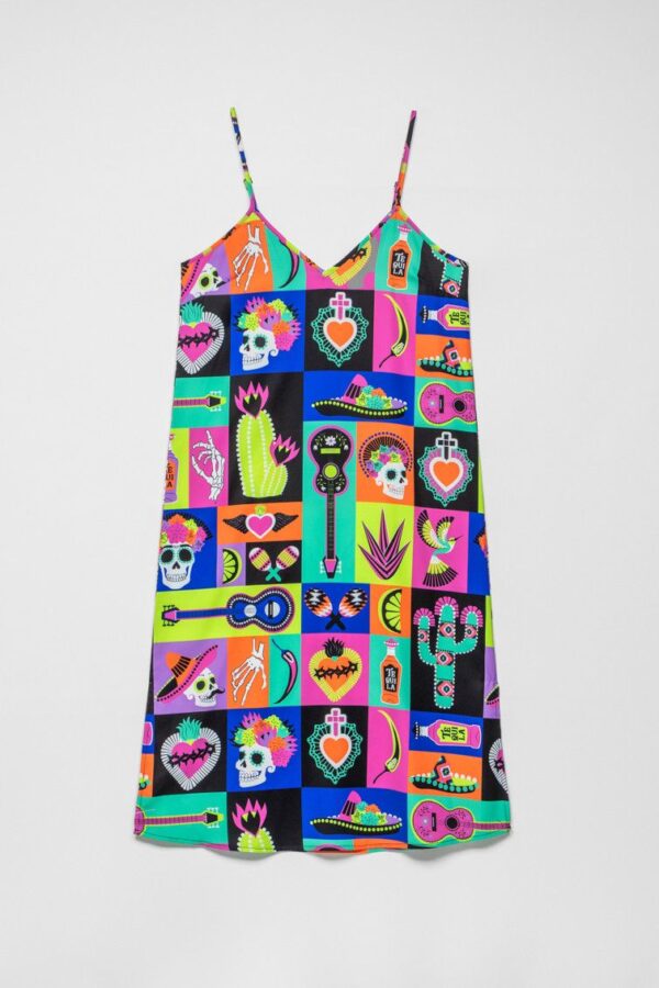 Vestido lencero con volante – Por la boca vive el pez.